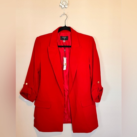 Elegant Red T Tahari 3/4 Sleeve Open Front Blazer - Picture 4 of 6
